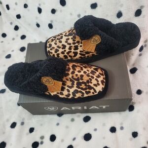 Ariat Women's Jackie Square Toe Exotic Slippers